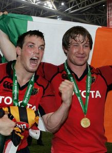 Ian-Dowling-celebrating-with-Jerry-Flannery_2581903.jpg